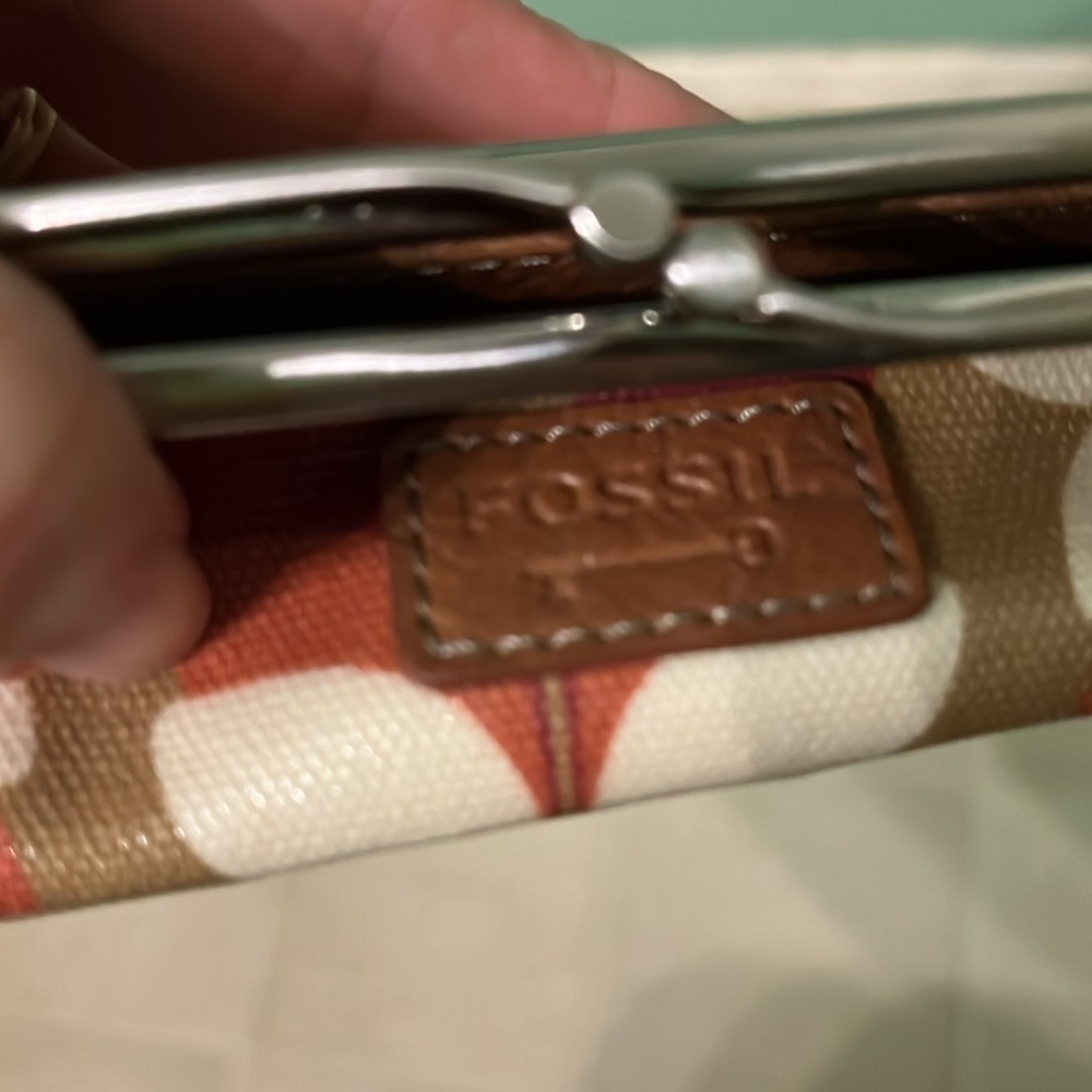 Retro Fossil Wallet. Good Used Condition. - image 3